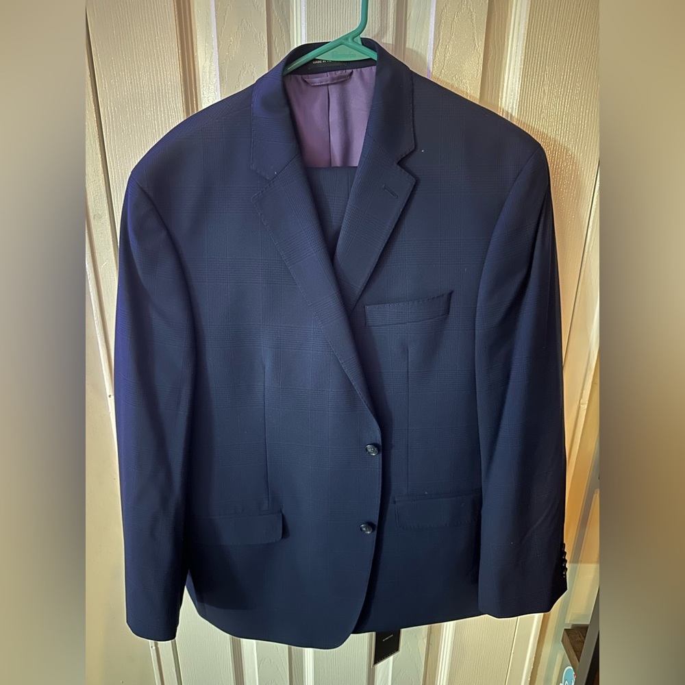 Sean John / Mens suit / 44s / NWT / Blue Plaid